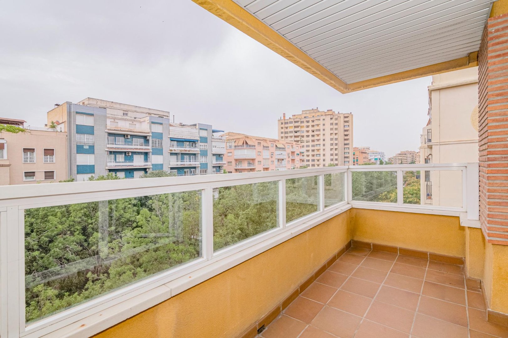 Piso de 125 m² en Granada