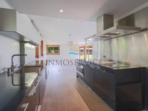 Casa de 500 m² a Sant Cugat del Vallès