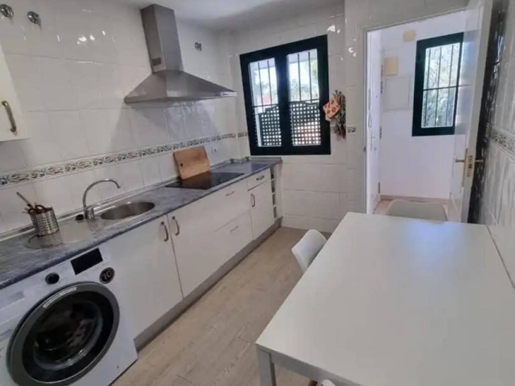 Piso de 180 m² en Estepona