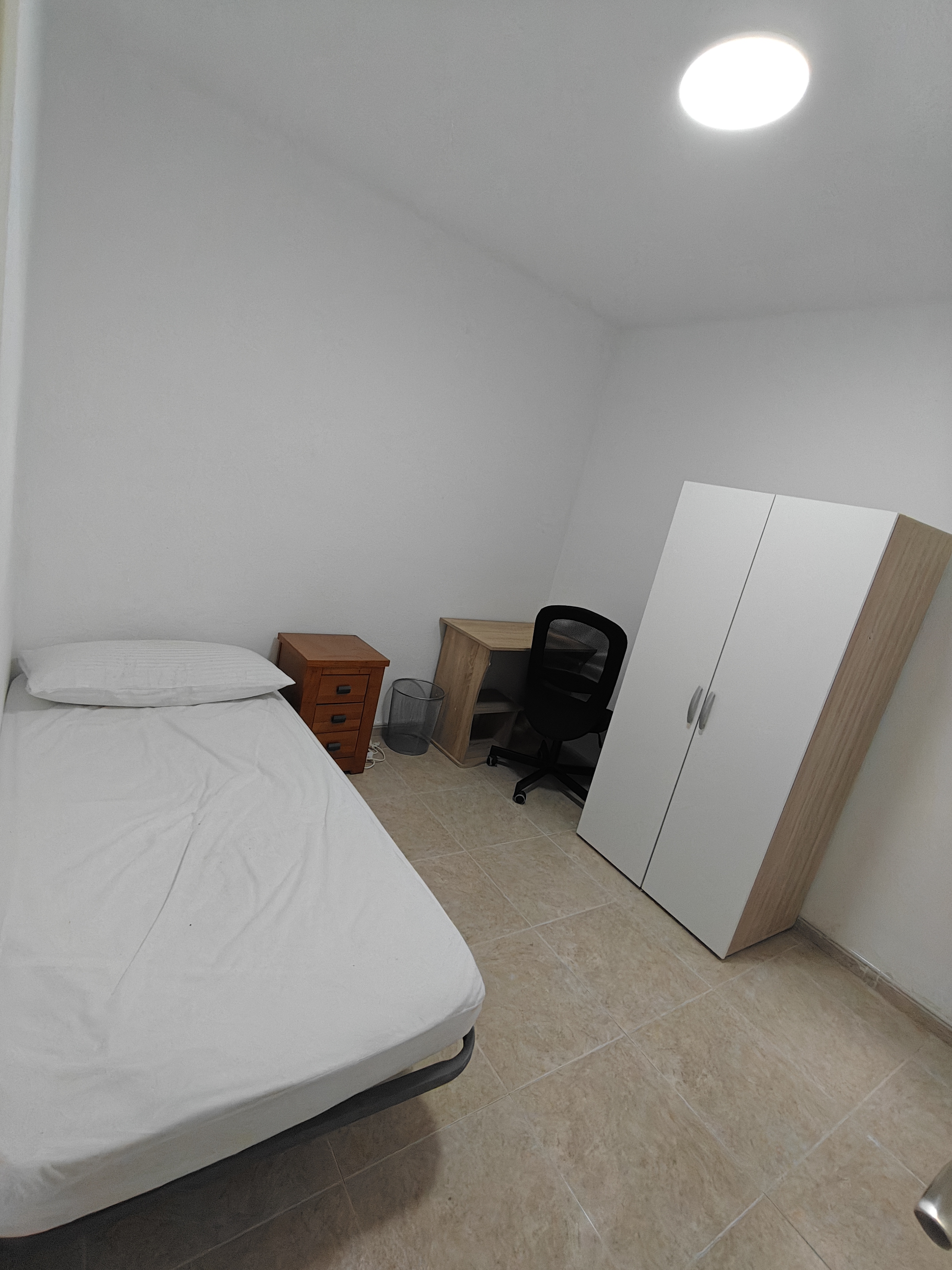 Habitación 90 m², Reus