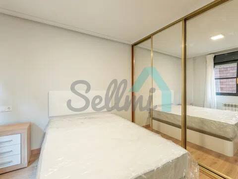 Habitación 71 m², Oviedo
