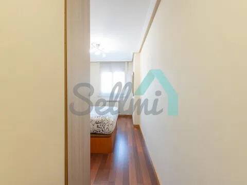 Piso de 103 m² en Oviedo