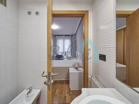Piso de 132 m² en Oviedo