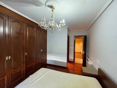 Piso de 120 m² en Narón