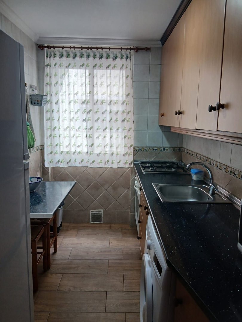 Piso de 70 m² en La Línea de la Concepción