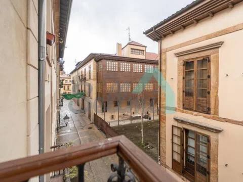 Habitación 16 m², Oviedo
