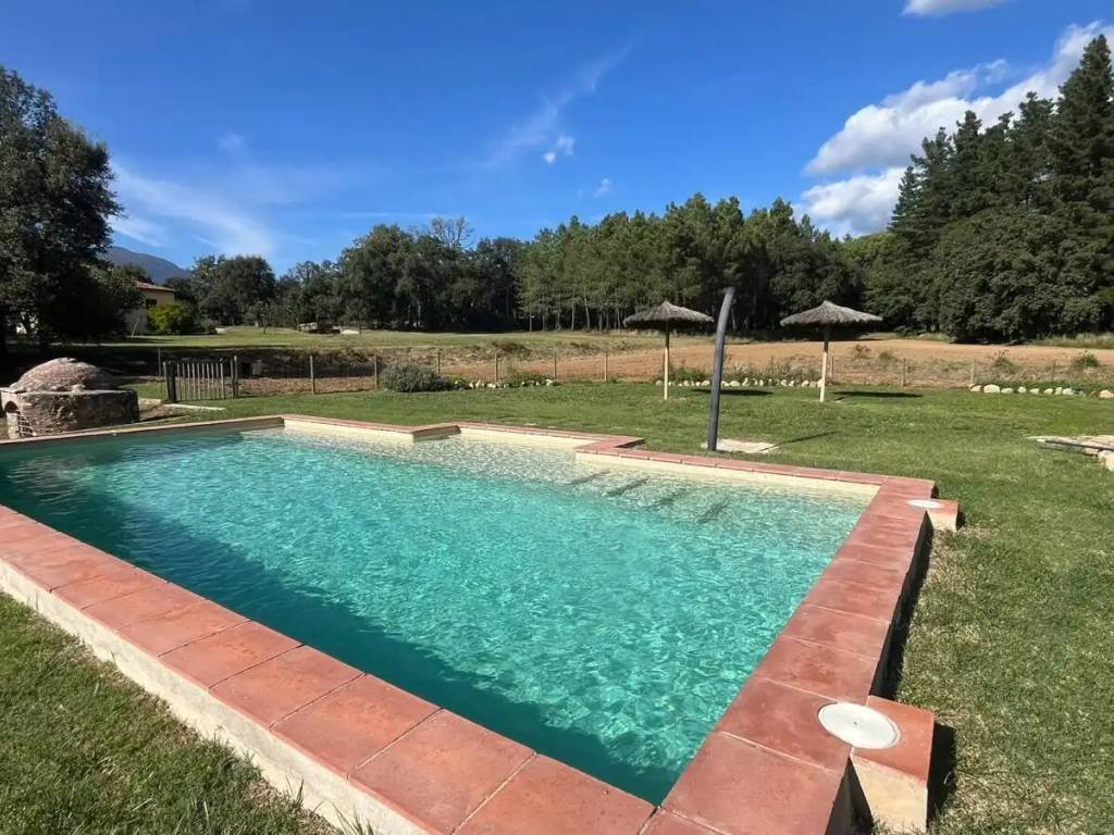 Piso de 311 m² en Riells i Viabrea