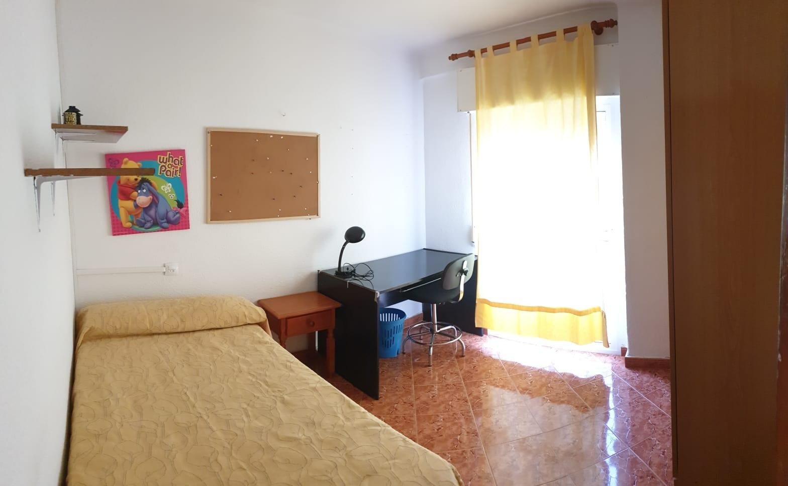 Piso de 80 m² en Sevilla