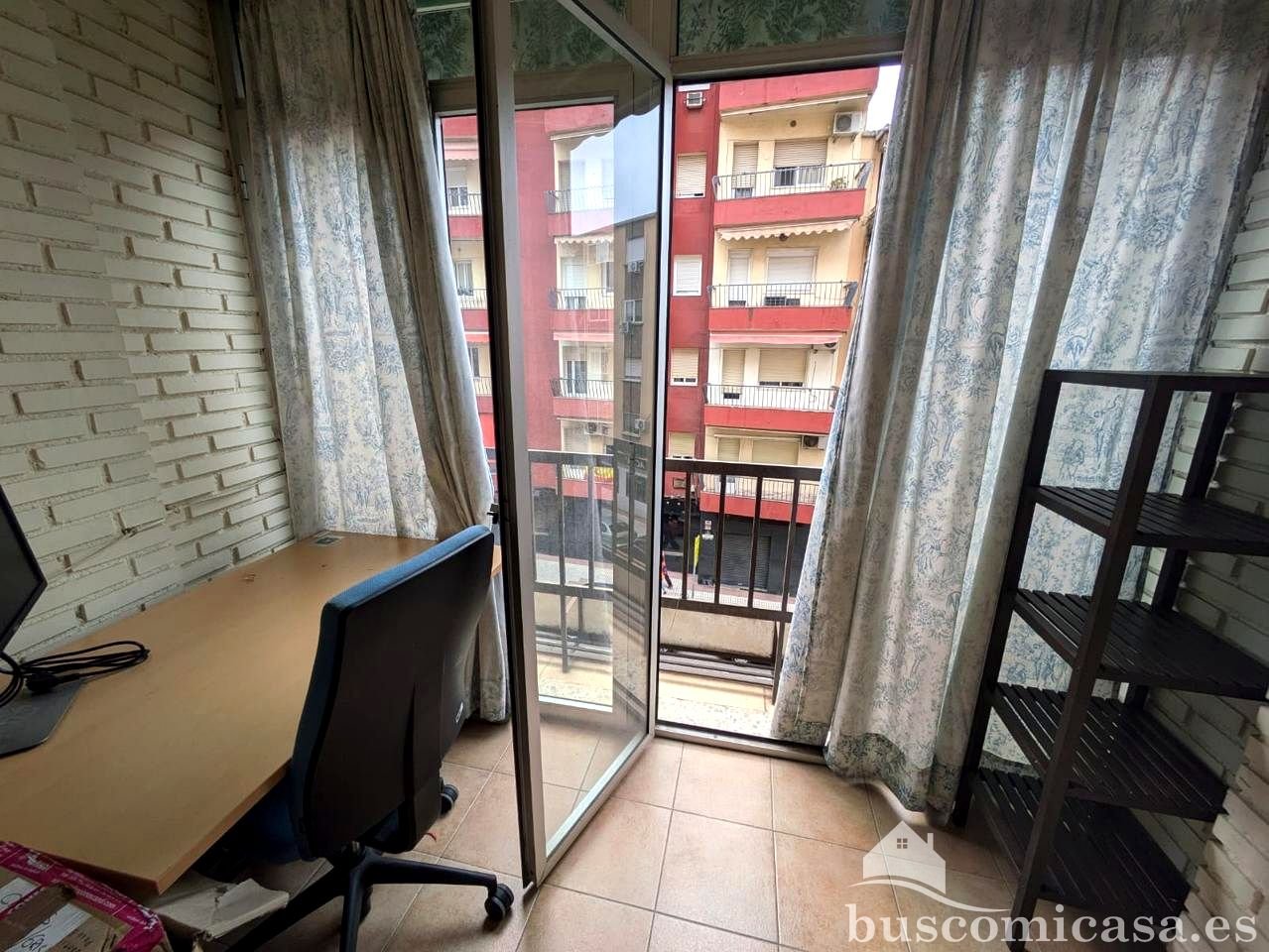 Habitació de lloguer, Linares
