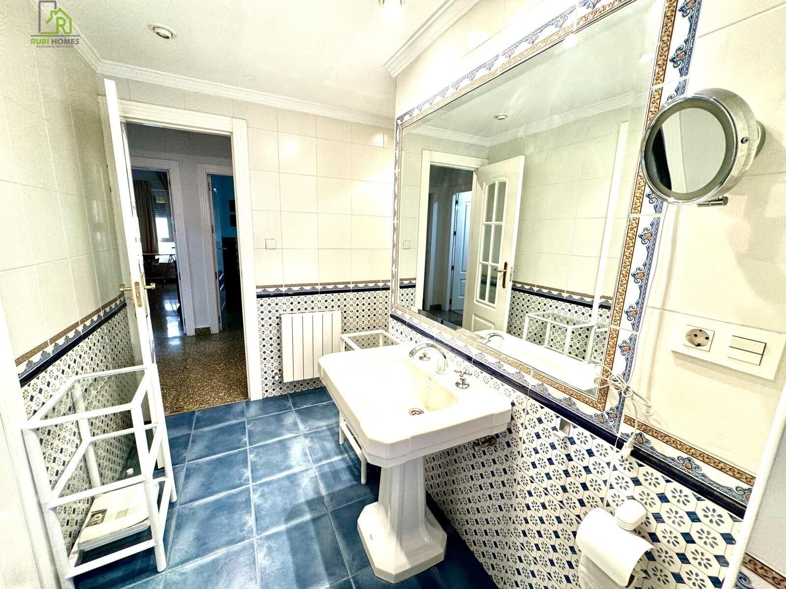 Piso de 161 m² en Granada