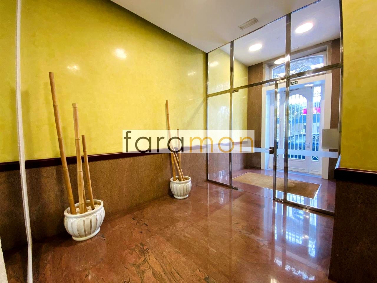 Piso de 64 m² en Vigo