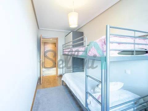 Piso de 57 m² en Oviedo
