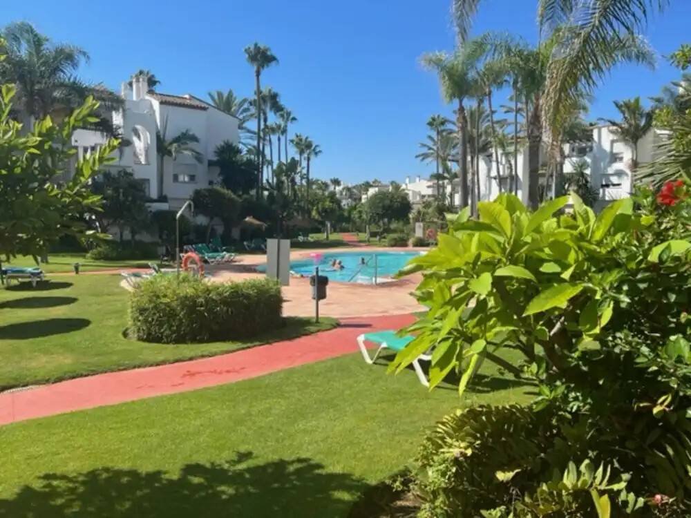 Piso de 99 m² en Estepona