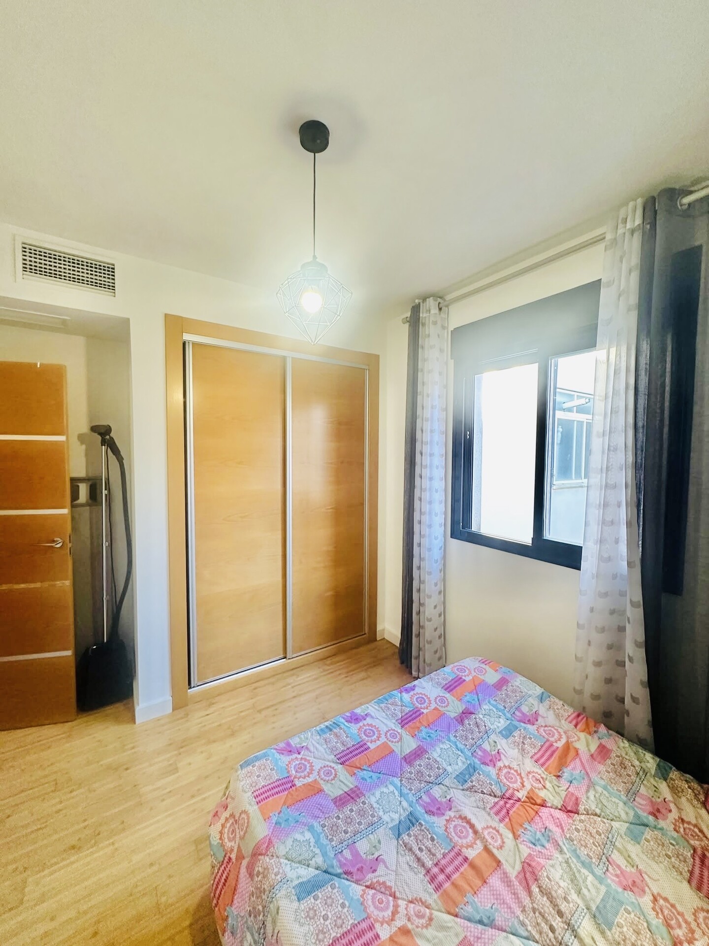 Piso de 85 m² en Granada