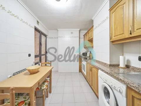 Piso de 70 m² en Oviedo