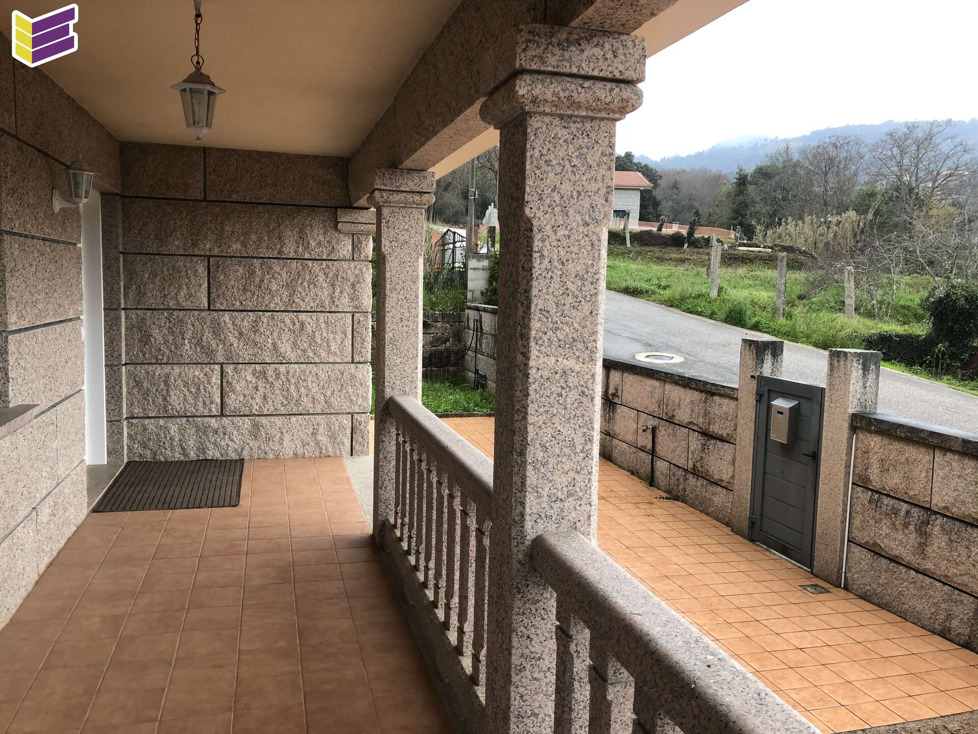 Haus 377 m² in O Porriño