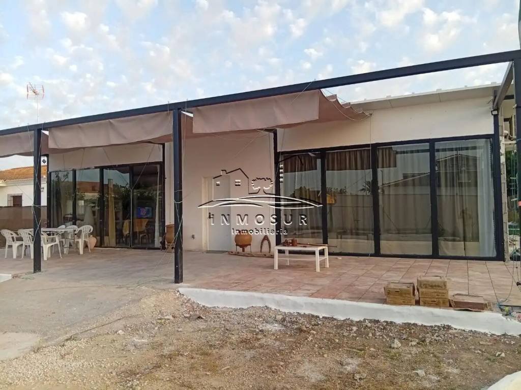 Casa de 60 m² en Lucena