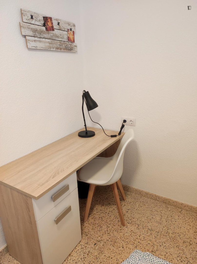 Habitació de lloguer, Burjassot
