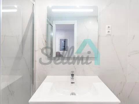 Piso de 67 m² en Oviedo