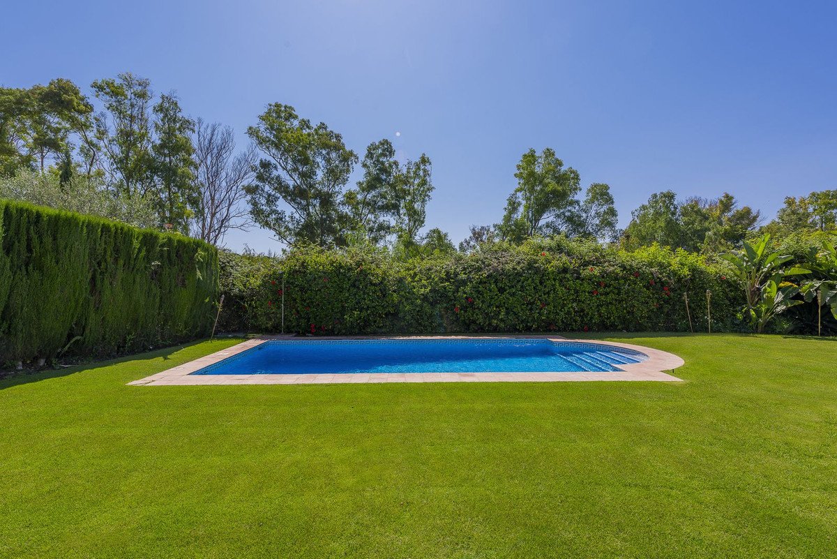 Casa de 319 m² en Estepona