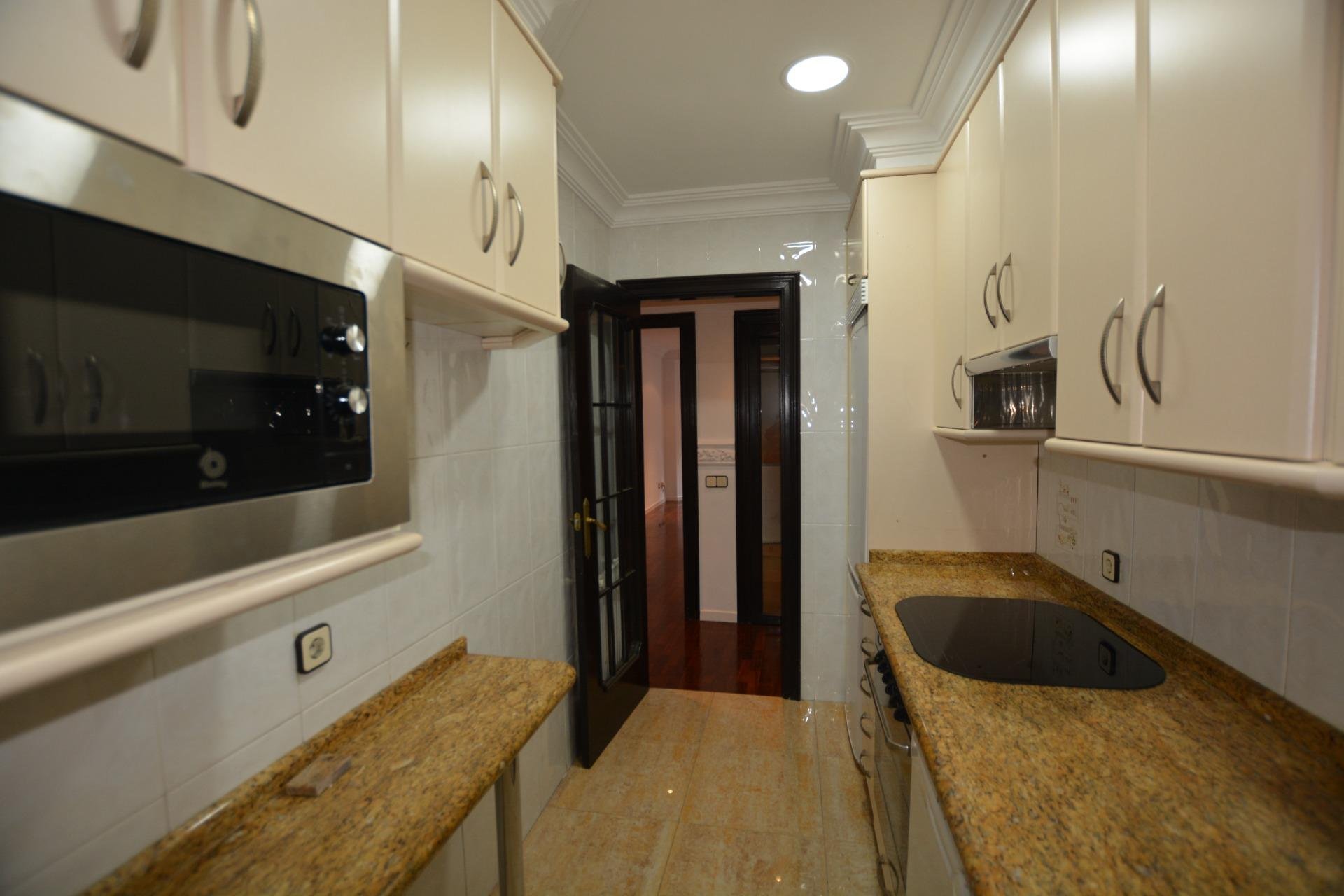 Piso de 76 m² en Oviedo
