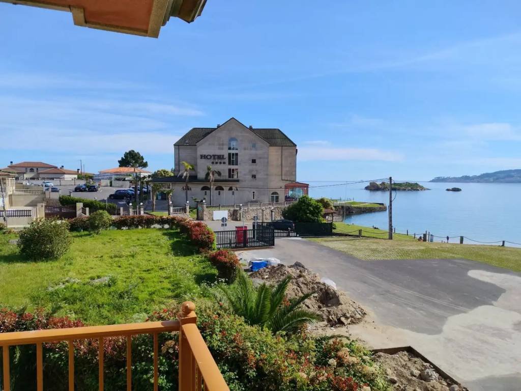 Piso de 70 m² en Ribeira