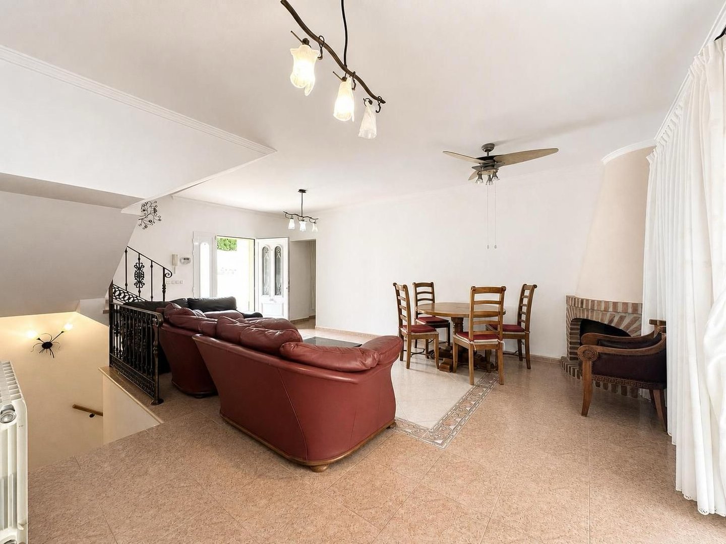 Casa de 350 m² en Benissa