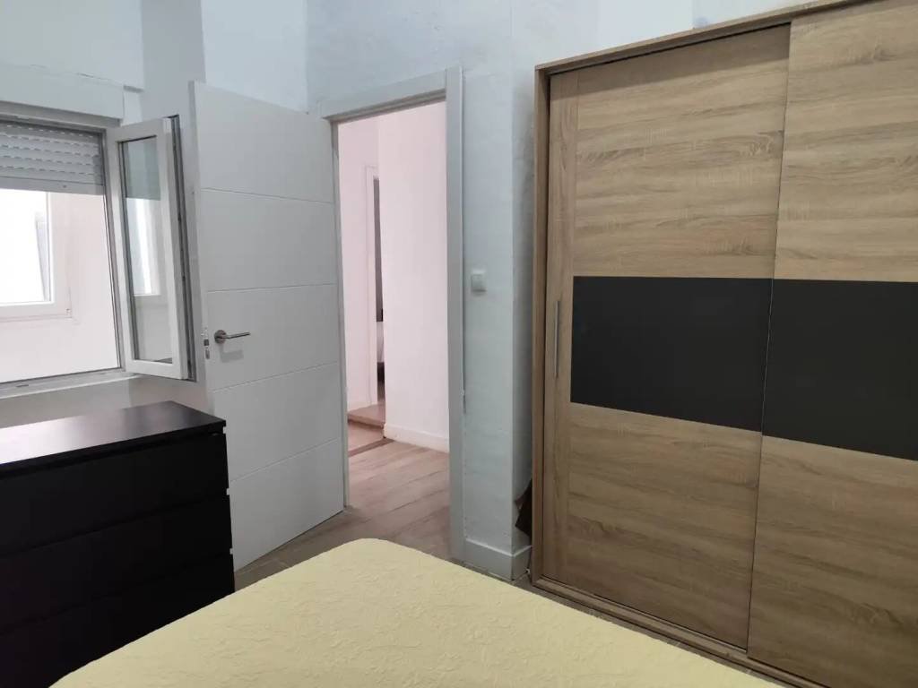 Piso de 110 m² en Cádiz
