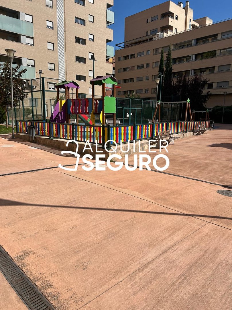 Piso de 89 m² en Granada