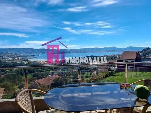 Casa de 180 m² en Moaña