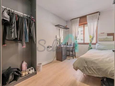 Habitación 82 m², Oviedo