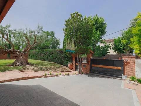 Casa de 500 m² a Sant Cugat del Vallès