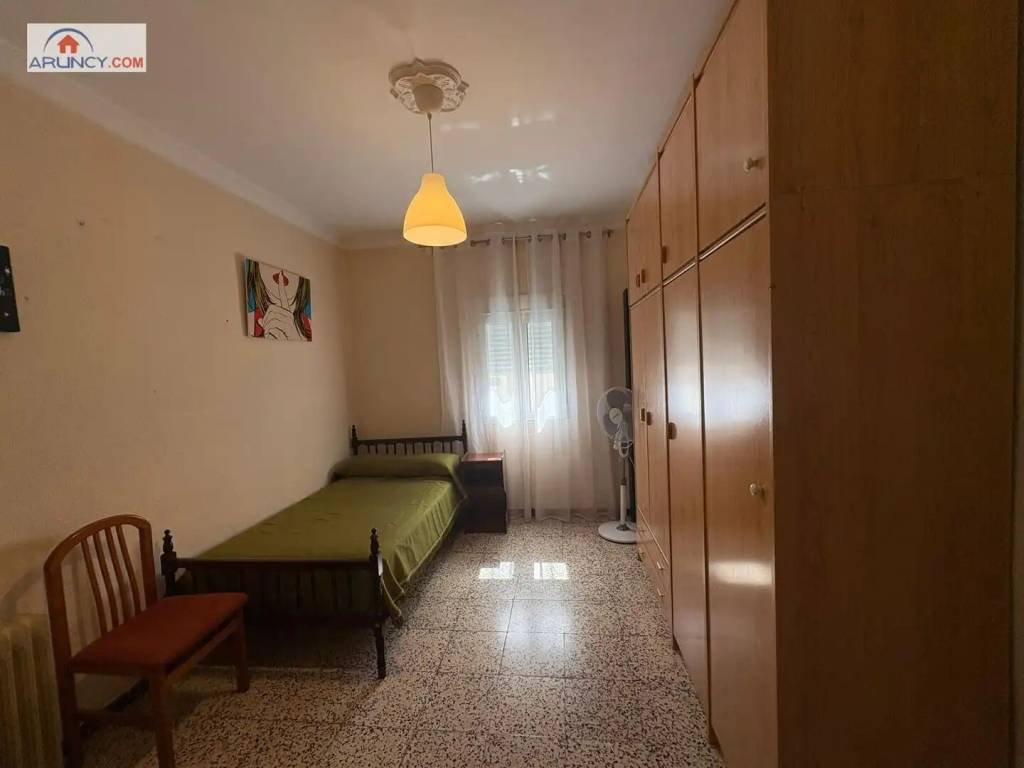 Piso de 80 m² en Sevilla