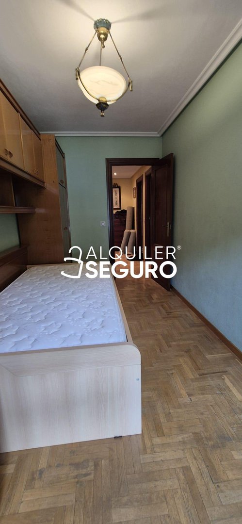 Piso de 90 m² en Mieres