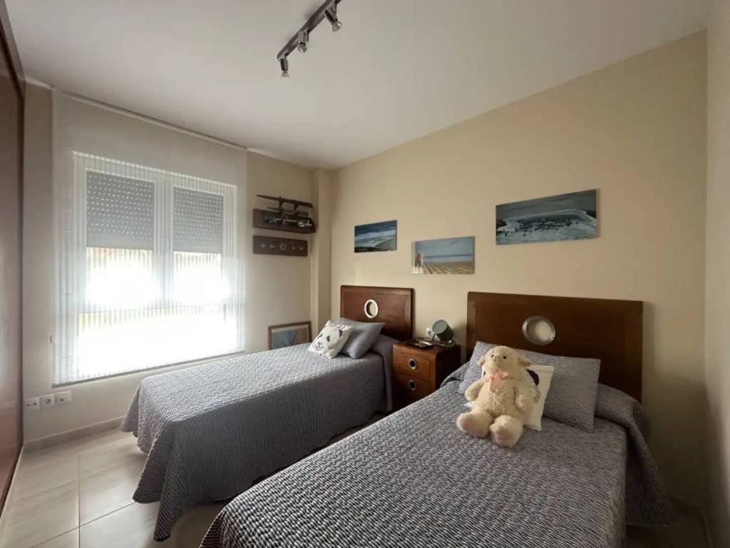 Piso de 60 m² en Ribeira