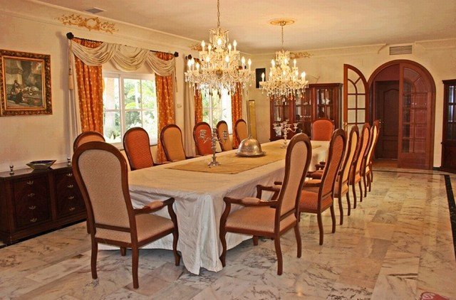 Casa de 2000 m² en Almería