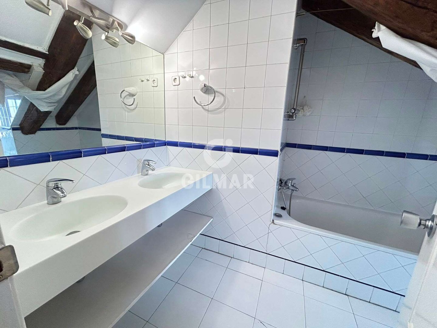 Wohnung 104 m² in Madrid