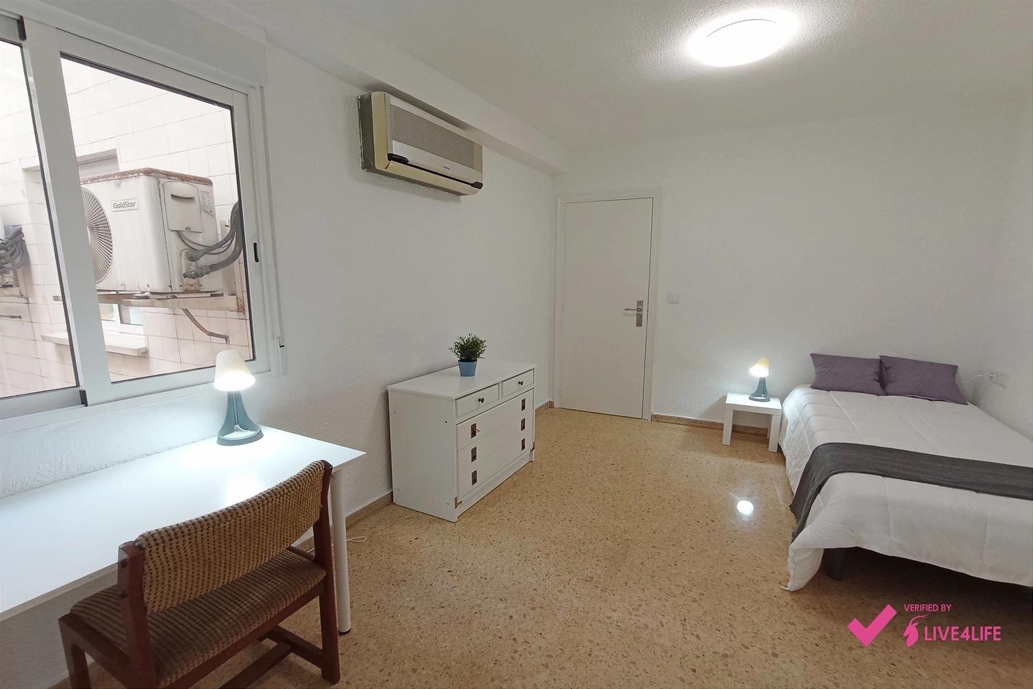 Habitación 100 m², Burjasot