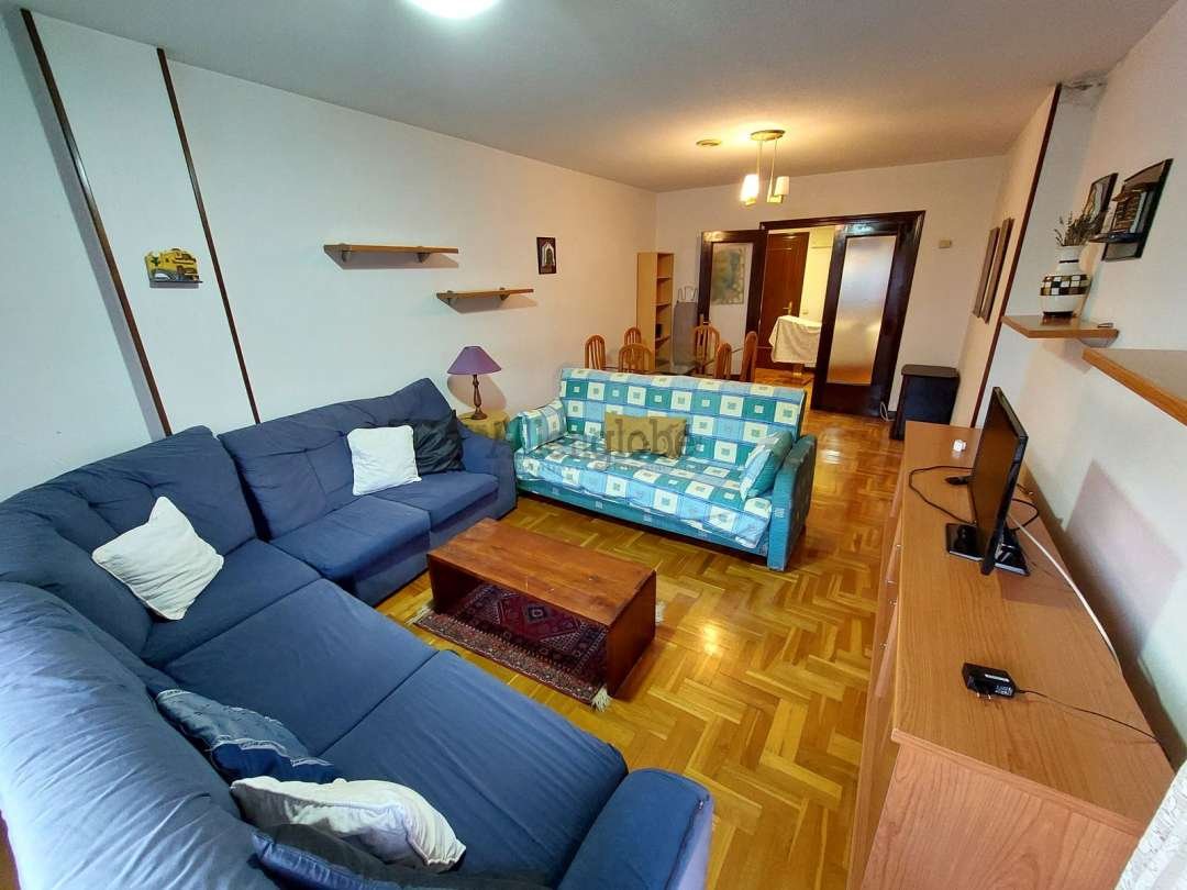 Piso de 120 m² en Oviedo