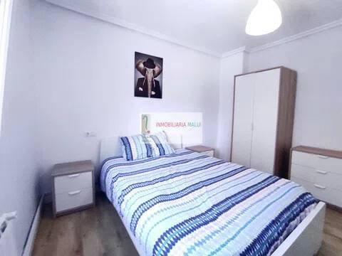 Pis de 130 m² a Oviedo