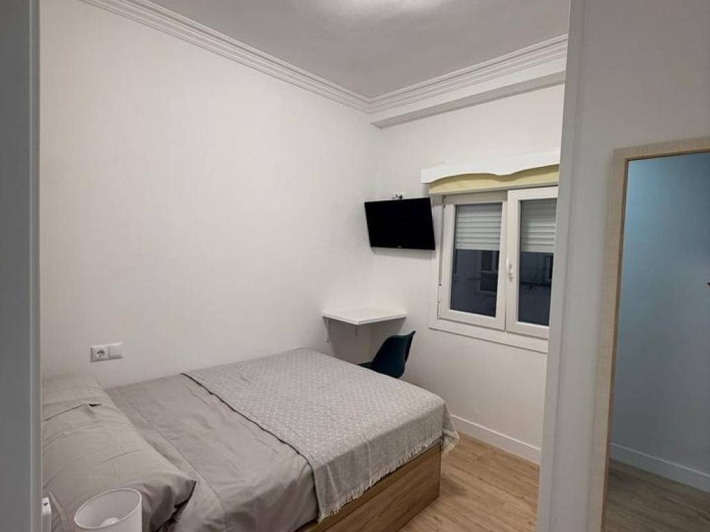 Habitación 120 m², Ourense