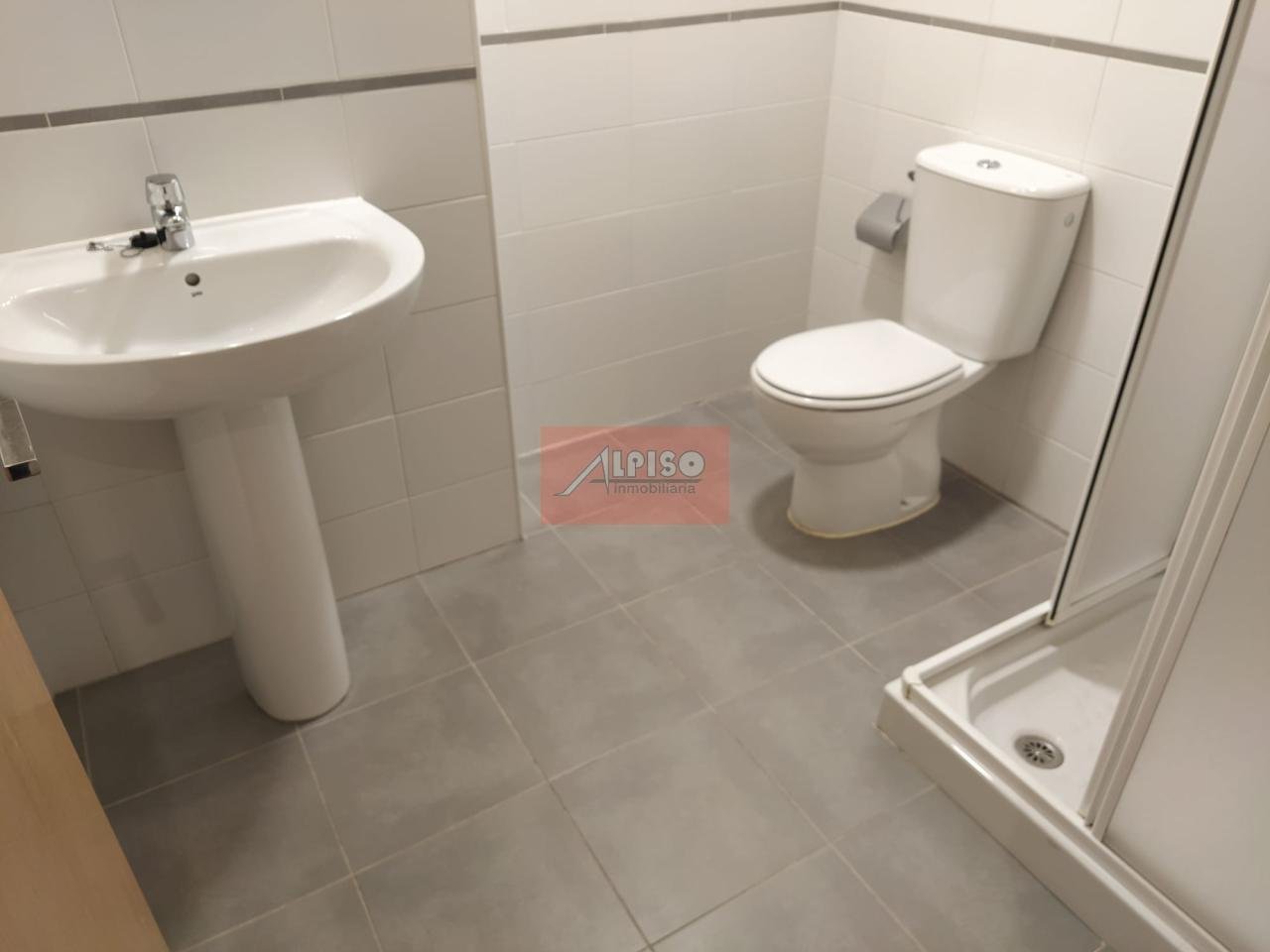 Piso de 85 m² en Ourense