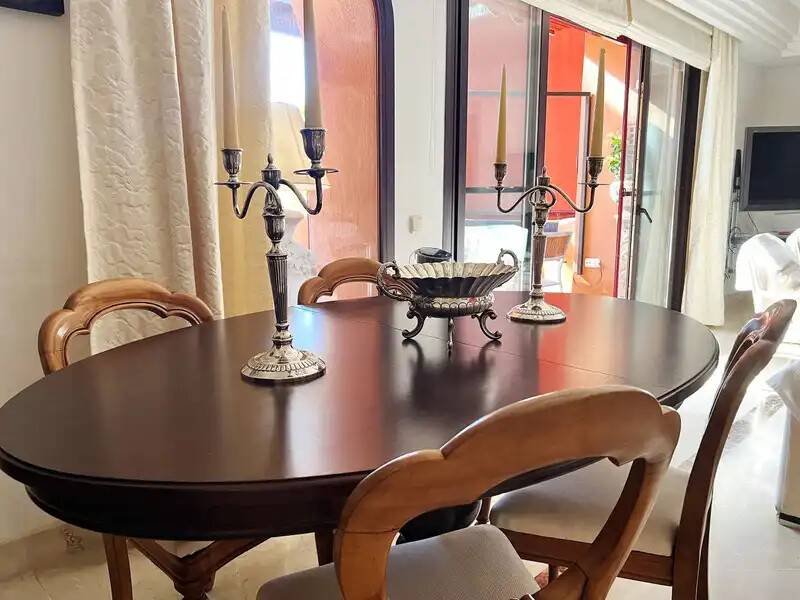 Piso de 280 m² en Marbella