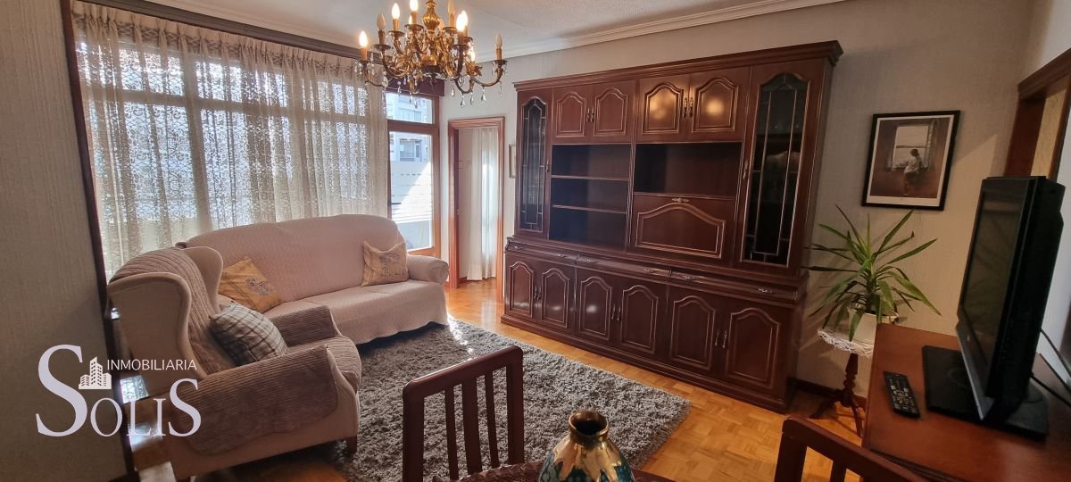 Wohnung 130 m² in Oviedo