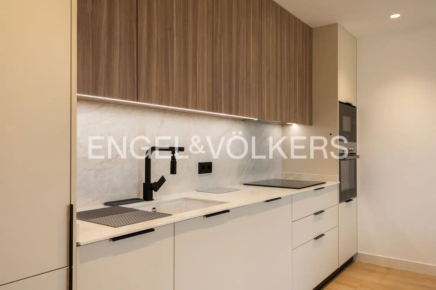 Piso de 100 m² en Almenara