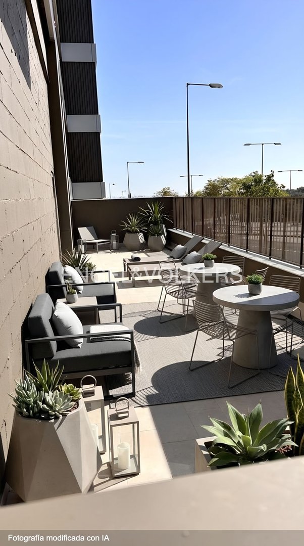 Piso de 145 m² en Tomares