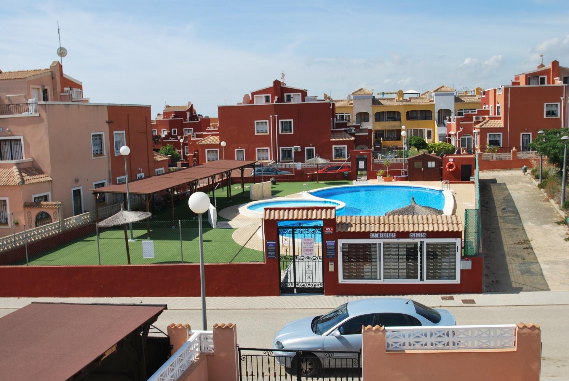 Pis de 72 m² a Los Montesinos