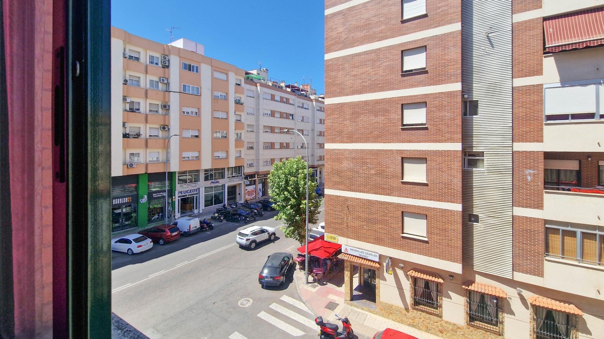 Piso de 100 m² en Badajoz