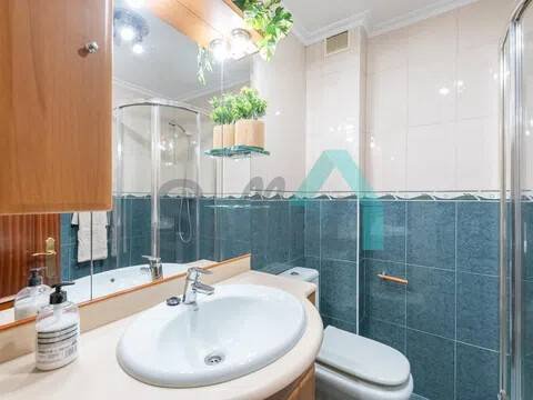 Piso de 74 m² en Oviedo