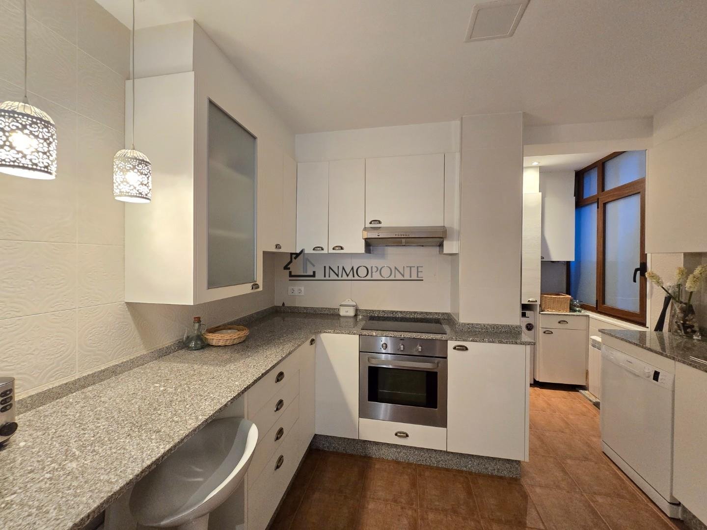 Piso de 91 m² en Pontevedra